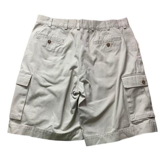 Jos A Bank Men's Size 38W Cargo Shorts Light Khaki 100% Cotton Button Pockets - Picture 4 of 5